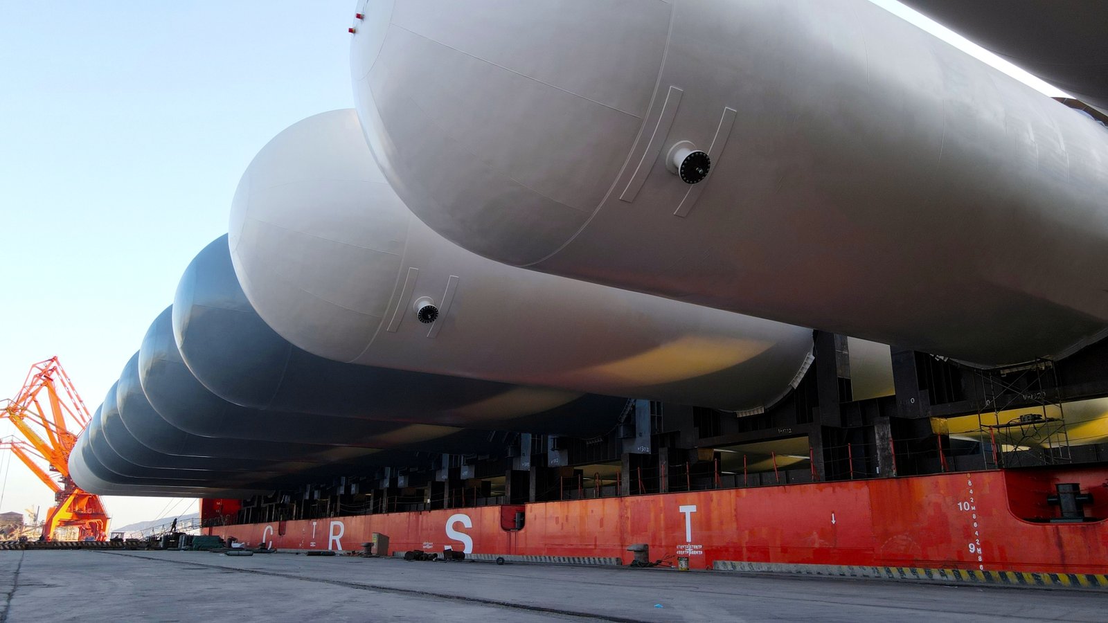 LPG storage tank banner for propane and butane terminal applications