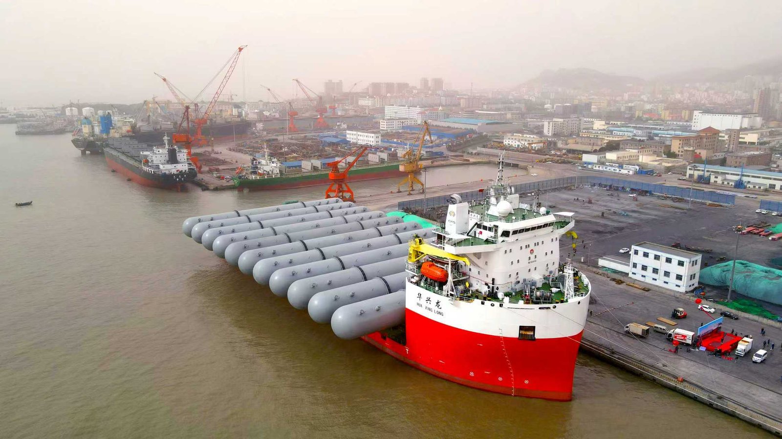 How Do Material Selections Affect Large Oil & Gas Storage Tanks’ Performance and Longevity?