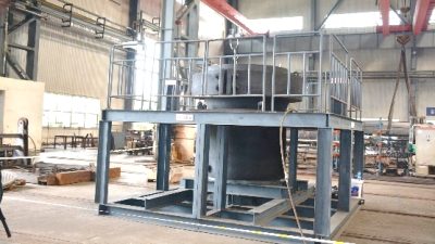 High-Pressure Reactor for Combustible Ice Research